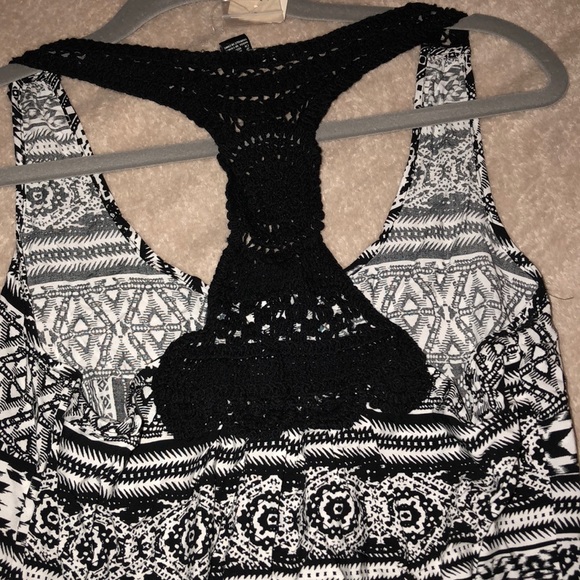 Lace Racerback Romper - Picture 4 of 4